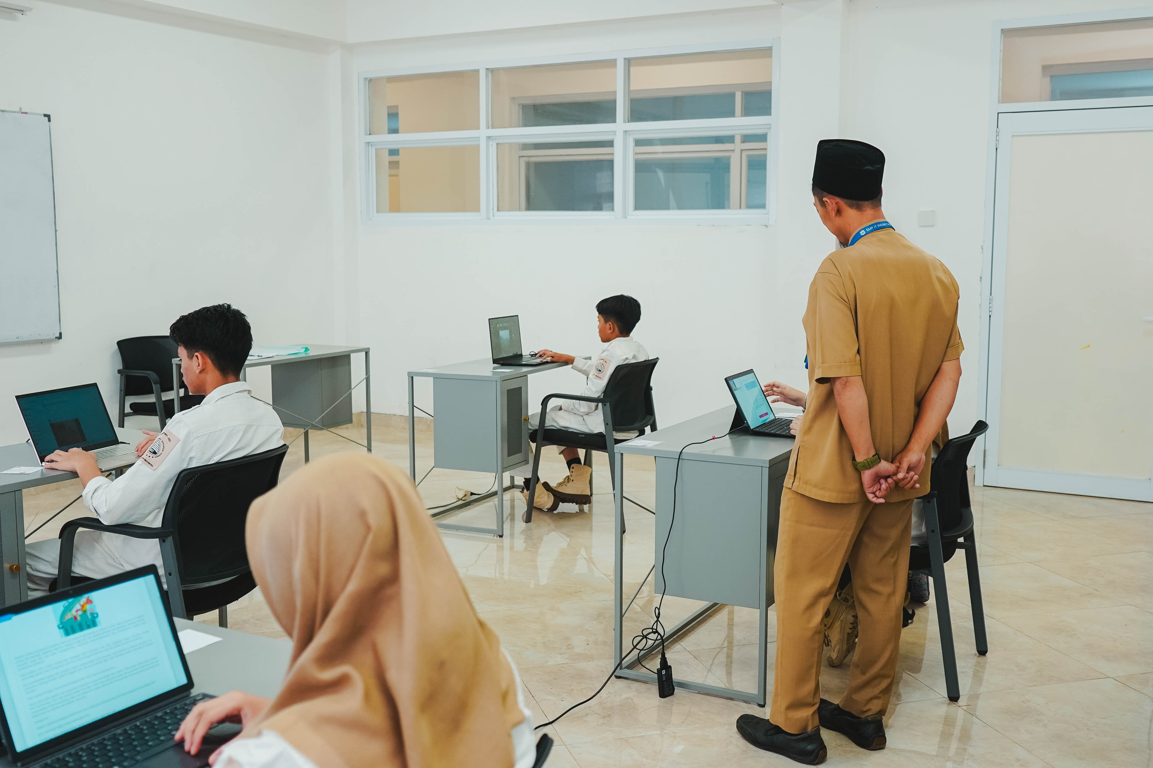 Mengapa Ilmu Pengetahuan Penting dalam Islam?