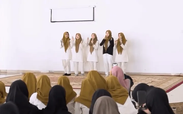 IIEC Islamic Boarding School Model Pendidikan Islam Terintegrasi